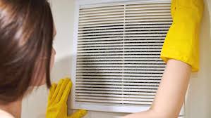 How To Clean Air Ducts: Easy Steps